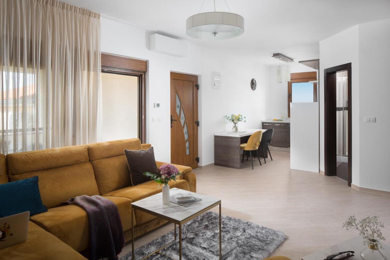 Villa Malibu One Vir Exteriör bild